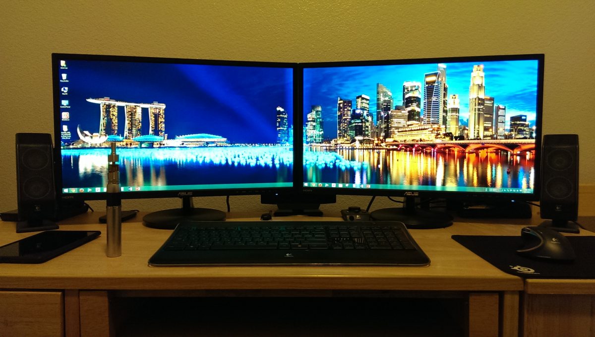 Take a Screenshot of one Screen with Dual Monitors